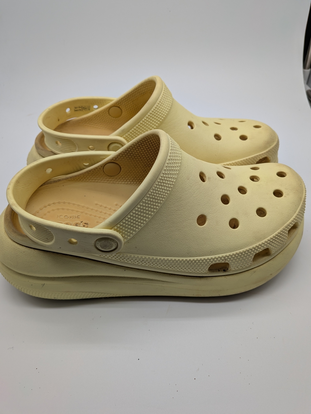 Crocs Classic Crush Clogs Bone Vanilla Platform Comfort Shoes Women's 9 Men's 7